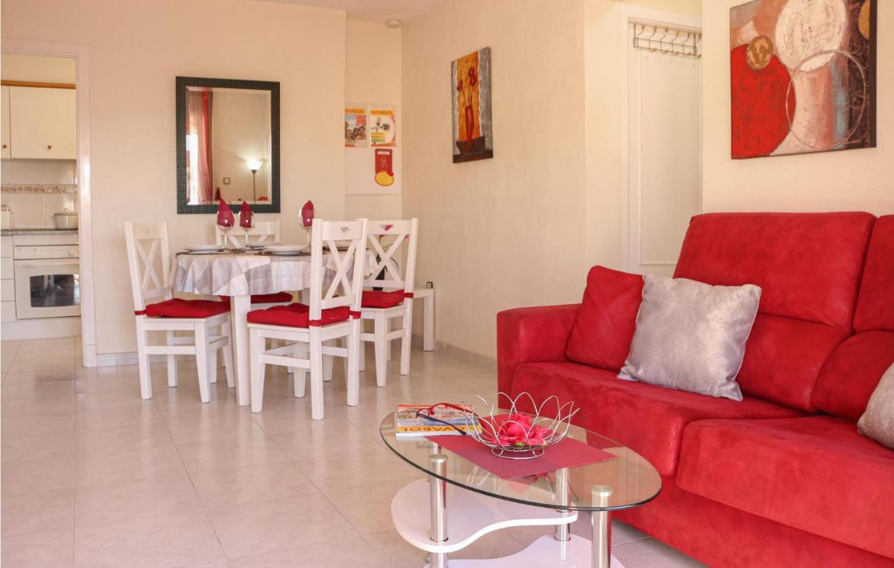 Stunning Apartment In ตอร์เรเวียคา ภายนอก รูปภาพ